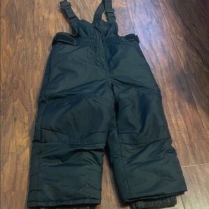 Cat & Jack Black Snow bibs